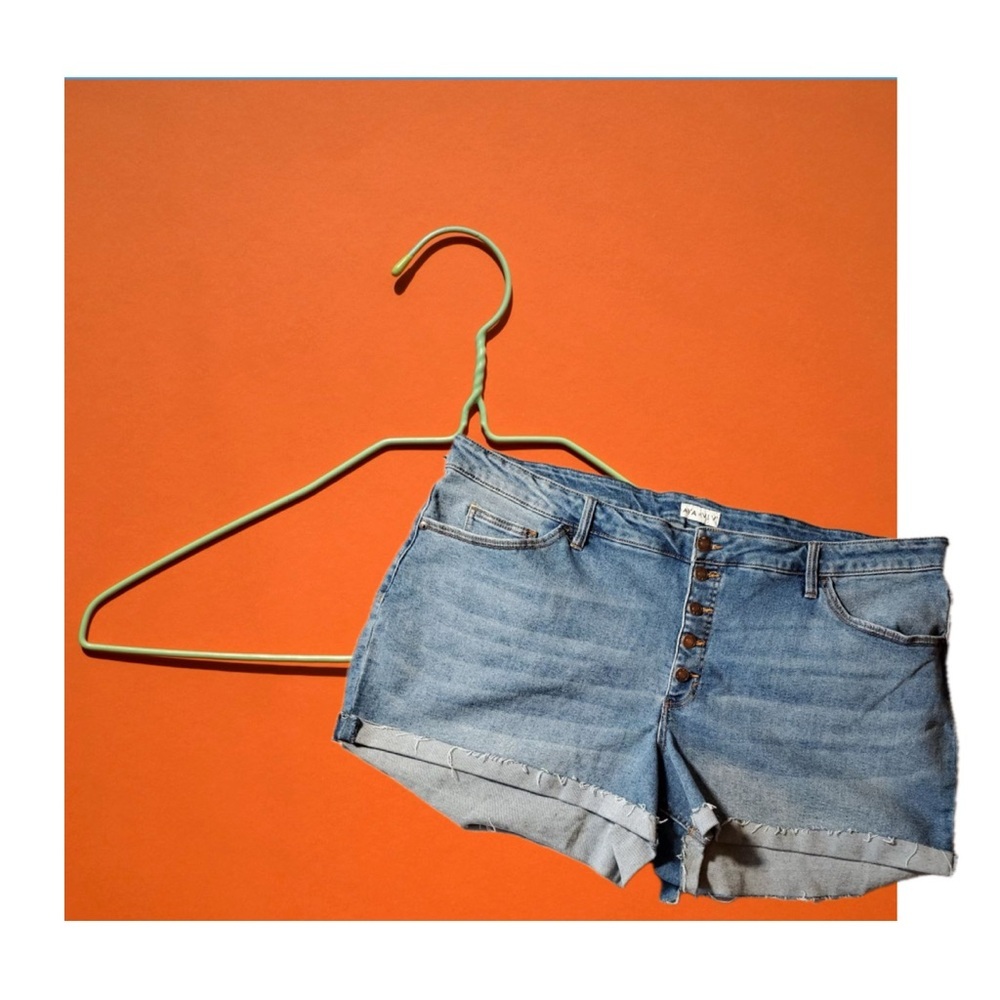 EUC Ava & Viv Button Fly Denim Shorts